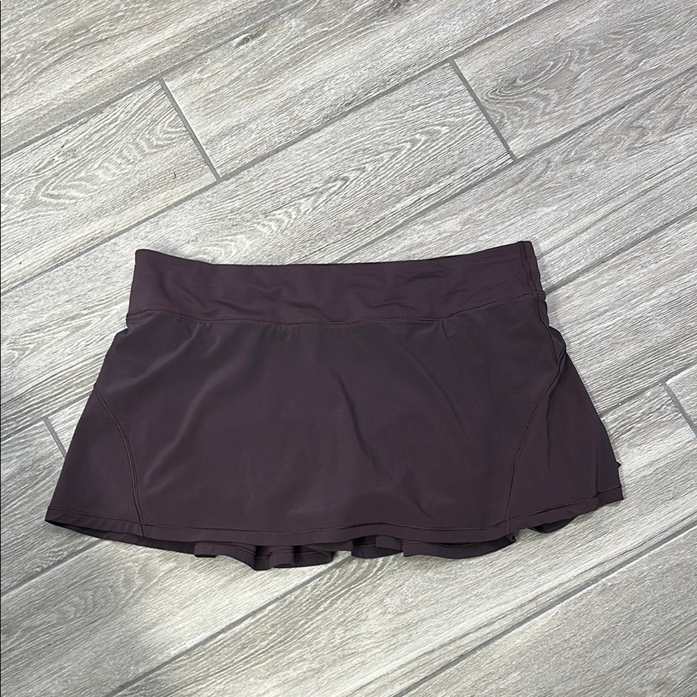 Lululemon circuit breaker skirt size 12 pelt